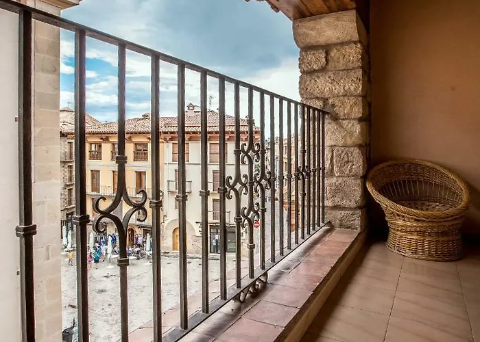 Отель Jaime I Мора-де-Рубьелос